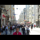 Die İstiklal Caddesi, eine der bekanntesten Straßen in Istanbul